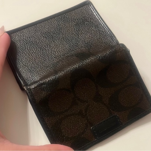 Coach Textured Black Leather wallet- Has Callouts - Picture 1 of 12